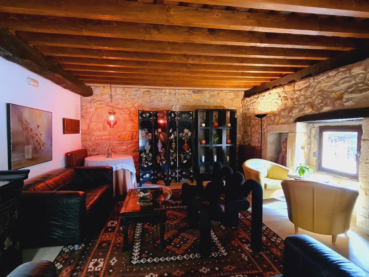 Posada Los Calderones Σαντιγιάνα ντελ Μαρ Εξωτερικό φωτογραφία