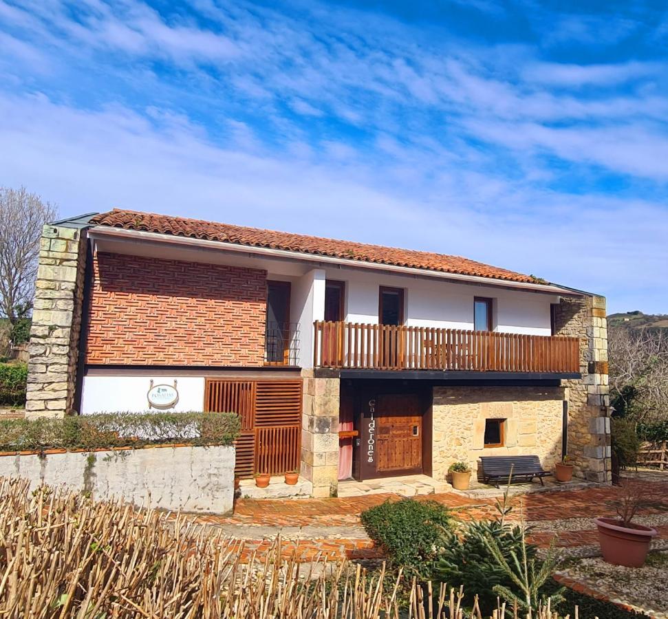 Posada Los Calderones Σαντιγιάνα ντελ Μαρ Εξωτερικό φωτογραφία