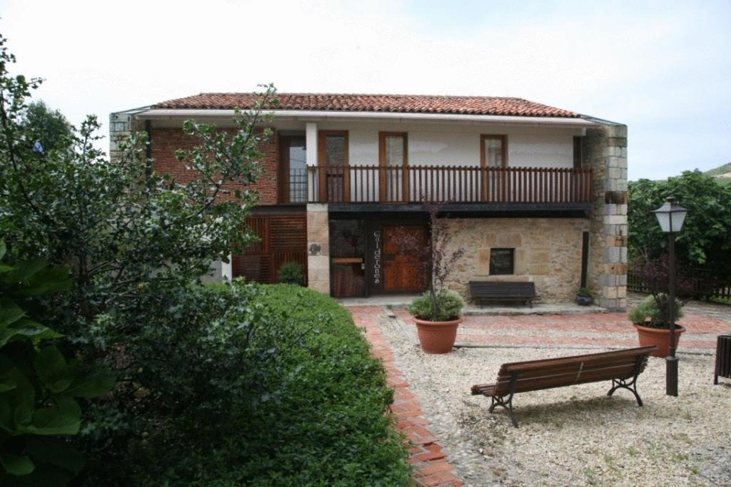 Posada Los Calderones Σαντιγιάνα ντελ Μαρ Εξωτερικό φωτογραφία